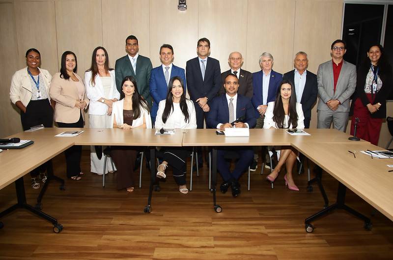35 anos do Código de Defesa do Consumidor marca reunião da Câmara Empresarial de Relações de Consumo da Fecomércio BA 35 anos do Código de Defesa do Consumidor marca reunião da Câmara Empresarial de Relações de Consumo da Fecomércio BA