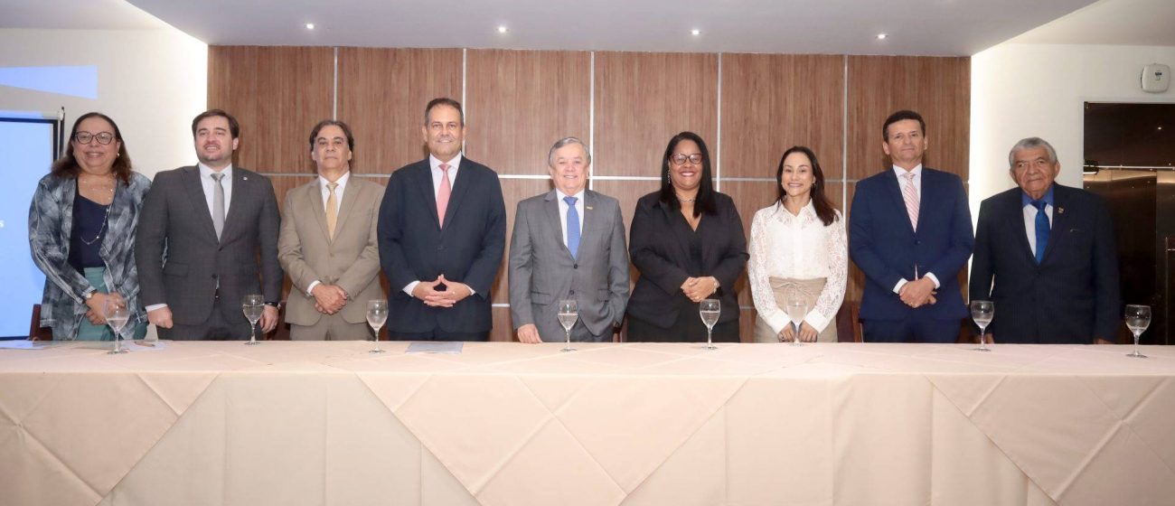 Fecomércio BA correaliza o 9º Congresso da Academia de Letras Jurídicas da Bahia Fecomércio BA correaliza o 9º Congresso da Academia de Letras Jurídicas da Bahia