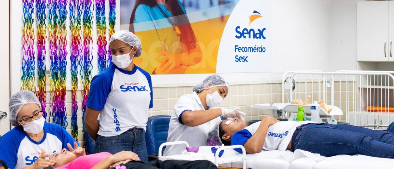 Sistema Comércio BA, através do Senac, oferece mais de 450 vagas em cursos profissionalizantes em Feira de Santana