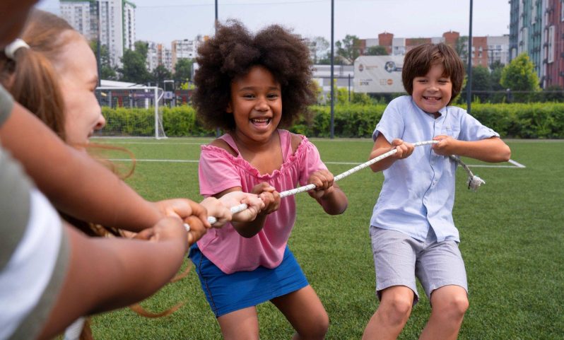 Sistema Comércio BA, através do Sesc, realiza a Semana Mundial do Brincar com brincadeiras e rodas de conversa