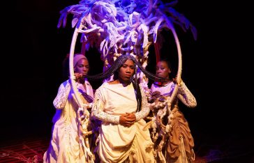 Bagum, Raissa Araújo e musical em homenagem a Elza Soares integram programação de julho do Teatro Sesc-Senac Pelourinho