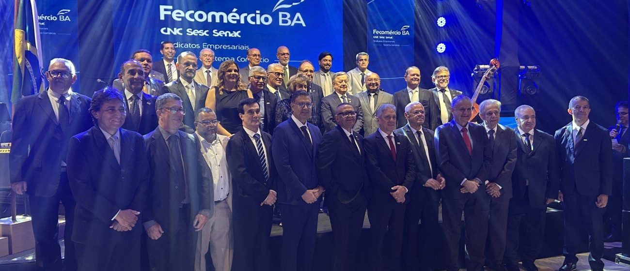 Kelsor Fernandes é empossado para seu segundo mandato consecutivo à frente do Sistema Comércio BA Kelsor Fernandes é empossado para seu segundo mandato consecutivo à frente do Sistema Comércio BA