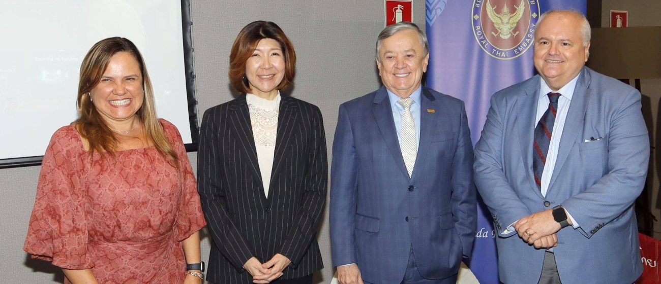 Sistema Comércio Bahia recebe Embaixada da Tailândia no Brasil